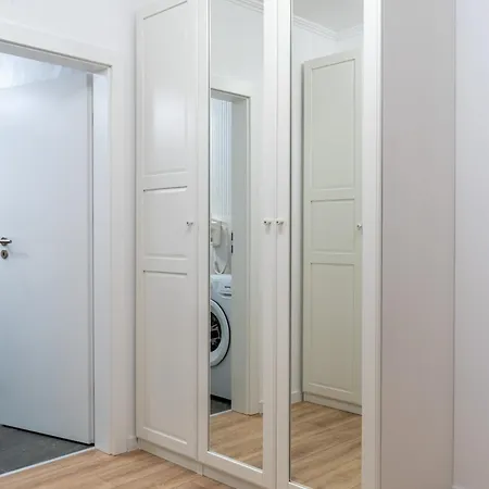 Apartment Mohost New Style - Luxury Mountain Studio Brasov