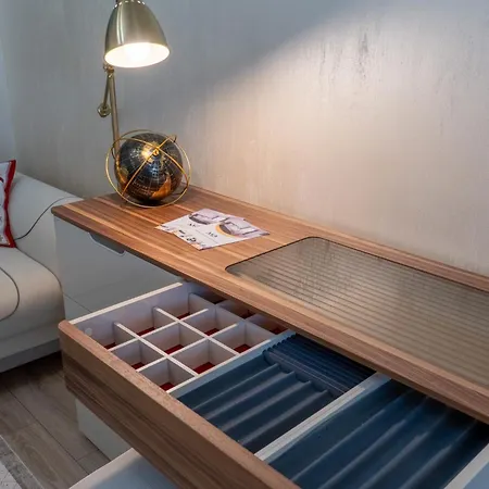 Mohost New Style - Luxury Mountain Studio Apartment Brasov