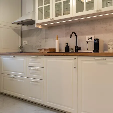 Mohost New Style - Luxury Mountain Studio Brasov